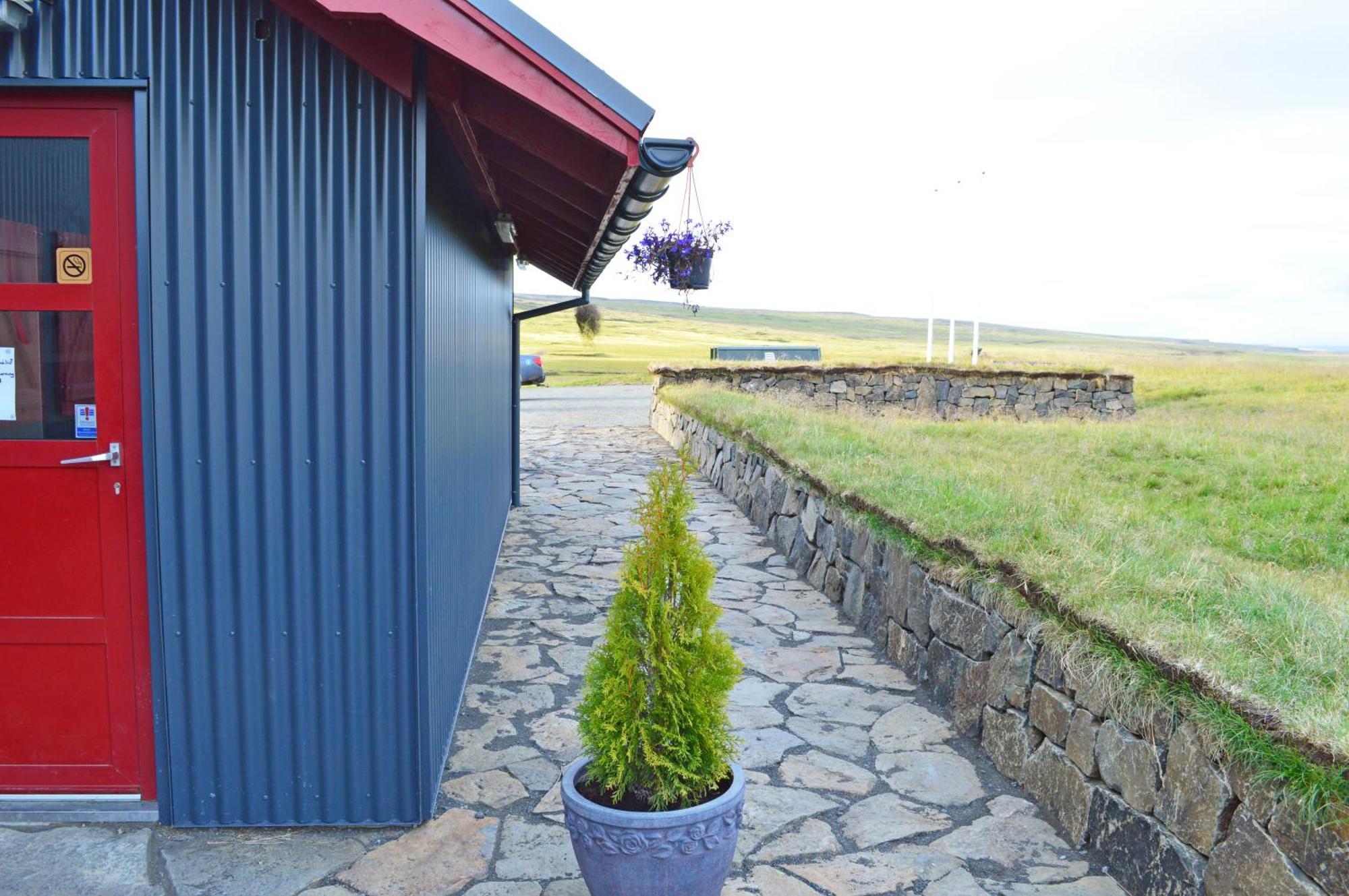 Laugarfell Accommodation & Hot Springs Exterior photo